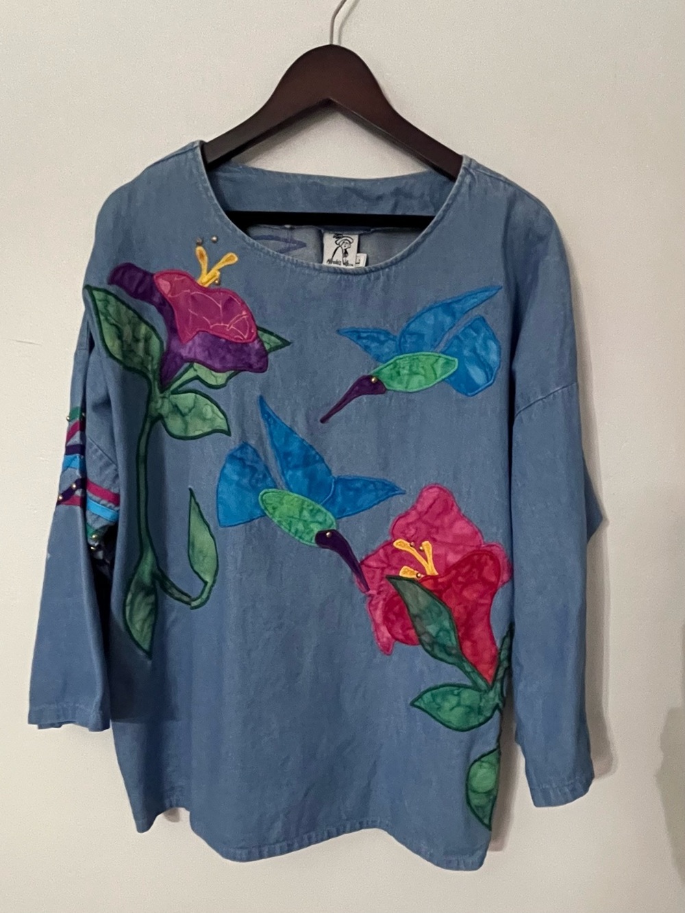 Vintage Alfredo’s Wife Hummingbird Floral Applique Wearable Art Top L